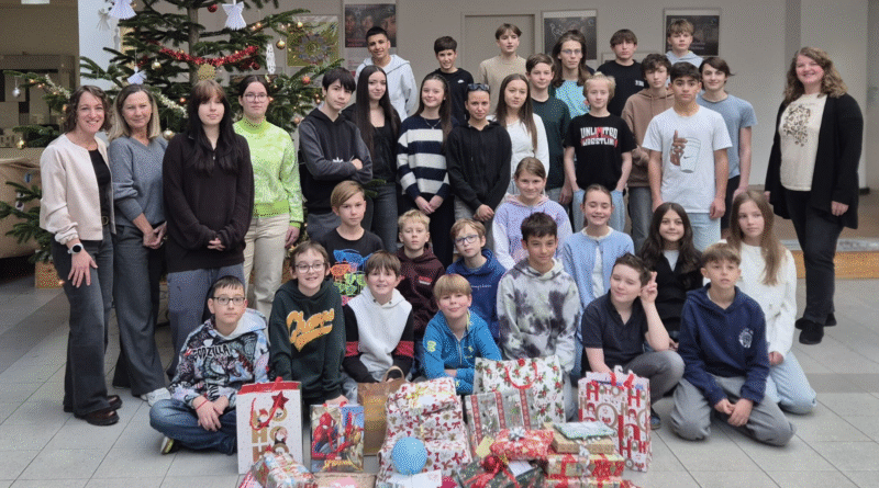 Päckchenaktion 2025 am Gymnasium Hallein